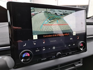 Toyota C-HR+ FIRST EDITION 77KWH 20" VELGEN WARMTEPOMP EL-ACHTERKLEP PRIVACY-GLASS 18"LMV BLIND SPOT STOELVERW. P-SENSOREN / 13