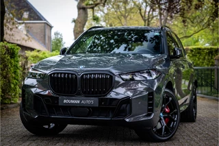 BMW X5 xDrive50e M Sport Pro Dravitgrau Individual Dravit Grau Sky Lounge Soft Close Vierwielbesturing / 27