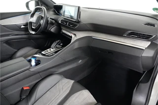 Peugeot 3008 1.6 HYbrid4 300 Blue Lease GT  | SOH 95% | Stl. verw. | Adaptive Cruise | Apple/Android | / 9
