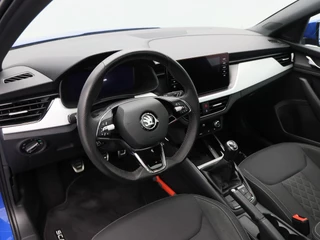 Škoda Scala 1.0 TSi 110 Pk Sport Business | Parkeersensoren | Adaptive Cruise | Panorama dak | Climatronic | Navigatie | Carplay | 16 Inch | 97.324 Km !! / 4