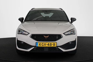 CUPRA Leon Sportstourer 1.4 e-Hybrid VZ 245 PK Achteruitrijcamera Apple CarPlay Stoel-Stuurverwarming / 15
