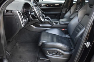 Porsche Cayenne 3.0 E-HYBRID NL AUTO / P.DAK / ADAP. CRUISE / 15