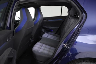 Volkswagen Golf 1.4 eHybrid GTE  Panorama, Apple carplay, Navigatie / 43