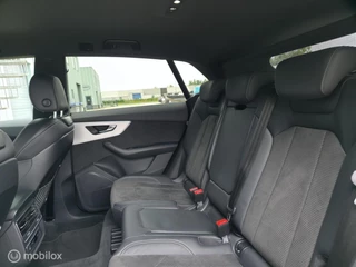 Audi Q8 55 TFSI e Quattro S-Line / Nachtzicht / HUD / Sfeer / 15