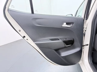 Kia Picanto 1.0 DPI DynamicLine  - Achteruitrijcamera - Cruise control - AppleCarplay/Android Auto - Fabrieksgarantie Tot 2032 / 36