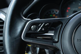 Porsche Cayenne 3.0 S E-Hybrid Platinum Edition Pano|Stoelverwarming|Bose| / 33