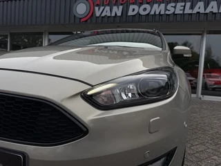 Ford Focus Wagon 1.0 ST-Line Cruise Navi Airco Carplay / 41