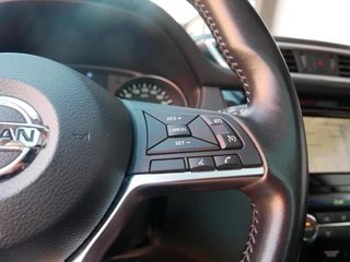 Nissan Qashqai 1.3 DIG-T N-Connecta  360C| Trekhaak| Navi+BT| Pano / 13