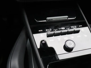 Porsche Cayenne 3.0 E-Hybrid | LEDER | LUCHTVERING | PANO-DAK | MASSAGE | BOSE | STOELVERK. | SPORTCHRONO | 360° CAMERA | ADAPT. CRUISE | NAVI | DESIGN PAKKET | / 30