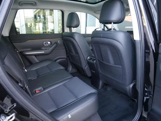 Leapmotor C10 Design 69.9 kWh | uit Voorraad leverbaar | Panoramadak | Elektrische achterklep | 20inch velgen | Camera voor en achter | Lederen bekleding / 17