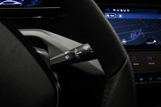 Peugeot e-408 Allure 58 kWh | NIEUW | COMFORT / CONNECT / 360 VISION & DRIVE ASSIST- PACK | STUURVERWARMING | DAB | APPLE | CAMERA / 39