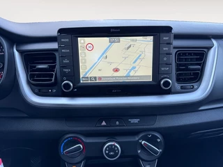 Kia Stonic 1.0 T-GDi DynamicLine | Navigatie | Two-Tone | Cruise control | LM-Velgen / 18
