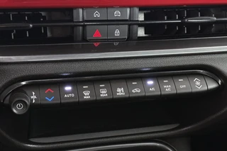 Fiat 600e Urban 54 kWh SOH 97% Pack Style Apple CarPlay / 32