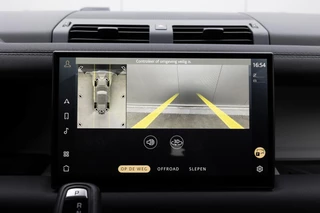 Land Rover | Defender 3.0 D250 110 MHEV SE | Luchtvering | Groot Infotainmentscherm | Premium Audio by Meridian | Black Pack | FULL LED | / 24