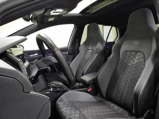 Volkswagen Golf 1.5 eTSI 130pk 7-DSG R-line / 14