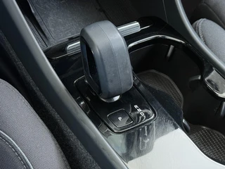 Volvo XC40 Recharge Plus SOH 92%| PILOT ASSIST ACC| ELEKTRISCHE ACHTERKLEP| DODE HOEK SENSOR |WARMTEPOMP| STOEL + STUURVERWARMING| ACHTERUITRIJCAMERA| RIJKLAAPRIJS INCL. 12 MND BOVAG GARANTIE| / 37