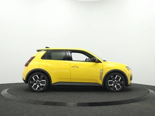 Renault 5 Urban Range techno 40 kWh Private lease 499,- P.m. / 13