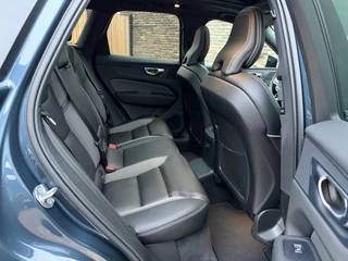 Volvo XC60 2.0 T6 AWD Ultra Black Edition Panodak H&K 360 Camera / 24