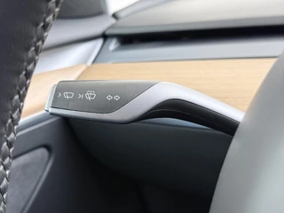 Tesla Model 3 Long Range AWD 75 kWh FABRIEKSGARANTIE OP ACCU & AANDRIJFLIJN TOT 2031 OF 192.000 KM + ALGEMENE AUTO T/M 06-2027 of 80.000KM! BTW verrekenbaar | SOH 94% | / 29