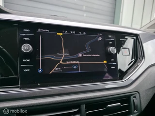 Volkswagen Polo 1.0 TSI R-Line / Navi / Camera / Carplay / 24