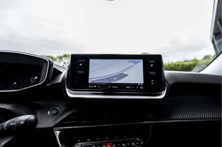 Peugeot 2008 1.2 PureTech Allure Pack  | Camera | Trekhaak | LED / 28