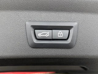 BMW 1-serie M135i xDrive | Camera | Stoelverwarming |Harman/Kardon | HeadUp Display | Cruise Control / 34