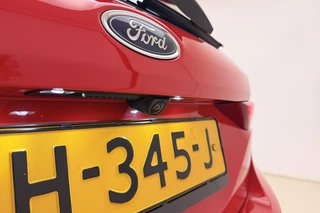 Ford Fiesta 1.0 EcoBoost Titanium | Trekhaak | Navigatie | Camera | Parkeersensoren voor en achter | Climate control | Lichtmetalen velgen / 11