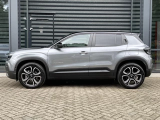 Jeep Avenger 1.2 e-Hybrid Summit Nieuw Uit voorraad Leverbaar / Geen kenteken / / 2