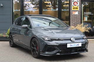 Volkswagen Golf 2.0 TSI GTI 301PK Clubsport  Akrapovic/Pano/HK/Blackstyle/IQ.Light/Camera/Headup/19" / 6