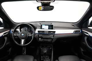 BMW X1 sDrive20i High Executive  Panoramadak M-Sport Trekhaak / 6