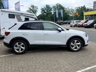 Audi Q3 35 TFSI Advanced edition  | Automaat | LED | Sportstoelen | DAB | Navi | Bluetooth | Stoelverwarming | Virtual Cockpit / 9