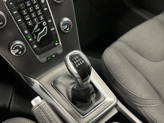 Volvo V40 2.0 T2 Summum NAVI LM CRUISE STOELVERWARMING 108000 KM. / 41