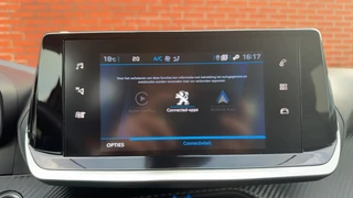Peugeot 2008 1.2 PT Allure Pack 130PK Trekhaak Carplay Stoelverwarming Full Led / 26