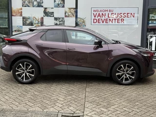 Toyota C-HR 1.8 HYBRID 140 DYNAMIC NL-AUTO NAVI APPLE/ANDROID AD-CRUISE 18"LM 4S BANDEN / 6