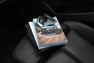 BMW X1 xDrive25e High Executive M sport | 1e eigenaar | Dealer onderhouden | Panoramadak | Apple Carplay | Camera | LED adaptief | Head-up | Stoelverwarming | Cruise control / 41