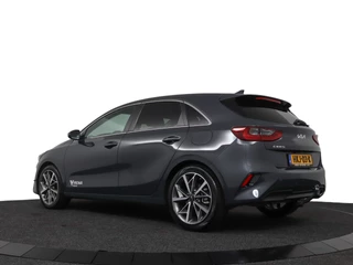 Kia Ceed 1.5 T-GDi DynamicPlusLine Automaat *DEMO* - Trekhaak - Navigatie - Stoel-/stuurverwarming - Cruise Control - Climate Control - Fabrieksgarantie tot 04-2032 / 5