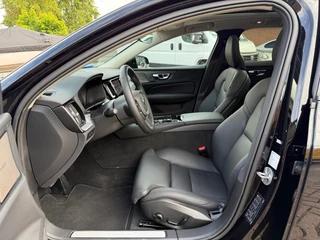 Volvo V60 2.0 T6 AWD Ultra Dark Panodak Leer H&K Head up / 20