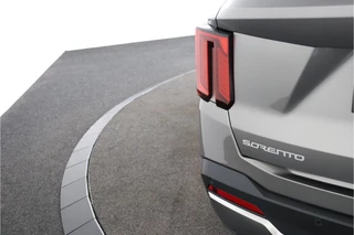 Kia Sorento 1.6 T-GDi Plug-in Hybrid 4WD ExecutiveLine 7p  AWD - FULL OPTIONS - Stoel/Stuurverwarming - 1700kg trekgewicht - Apple Carplay - Android Auto 7 jaar of 150.000km fabrieksgarantie / 39