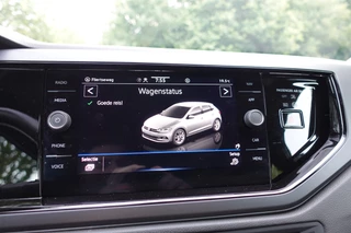 Volkswagen Polo 1.0 TSI R-Line Business  | I.Q. Light | Camera | PDC | CarPlay | / 38