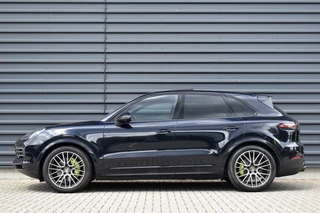 Porsche Cayenne 3.0 E-Hybrid Sport Chrono  | Pano | Trekhaak | 360 Camera | Bose | Stuurverwarming | Luchtvering | Orig. NL | / 4
