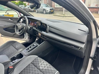 Volkswagen Golf 1.5 ETSI 2x R-LINE BNS+ DSG AUTOMAAT / 16