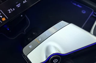 Kia EV6 GT-Line 77.4 kWh SOH: 100%! | Glazen schuifdak | Trekhaak | Stoel & Stuurverwarming | Electrische achterklep | Keyless | Rondomzicht camera / 29