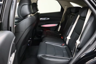 Genesis GV70 Panoramadak | BTW | Adaptive Cruise Control / 16