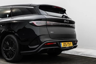 BYD SEAL 6 Touring 1.5 DM-i 183 Pk PHEV Boost € 5.190,- korting | 1.350 WLTP | Adapt. Cruise | Keyless | Vegan Leder | Camera |  LED verlichting / 16