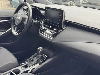 Toyota Corolla 1.8 Hybrid Business TREKHAAK STUUR+STOELVERWARMING ELEKTR. ACHTERKLEP / 4