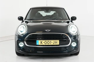 MINI 3-deurs 1.5 Cooper Chili  | Pano | Leder | Stl. verw. | PDC | Sportstoelen | / 4