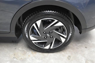 Hyundai Bayon 1.0 T-GDI 48V 100PK DCT7 Premium Automaat Stuurverwarming Stoelverwarming All Season / 25