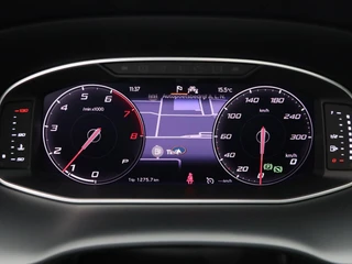 SEAT Ateca 1.5 TSi 150 Pk Automaat FR Business Intense | Trekhaak | Panorama dak | 360 Camera | Beats Audio | 19 Inch | / 35