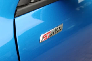 Ford Kuga 2.5 PHEV ST-Line X  | Panoramadak | Trekhaak | B&O | Winterpack / 18
