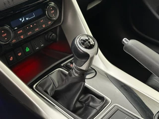 Mitsubishi Eclipse Cross 1.5 DI-T Intense S | Cruise control | Stoelverwarming | 360° camera | HUD | CarPlay | Panoramadak / 21